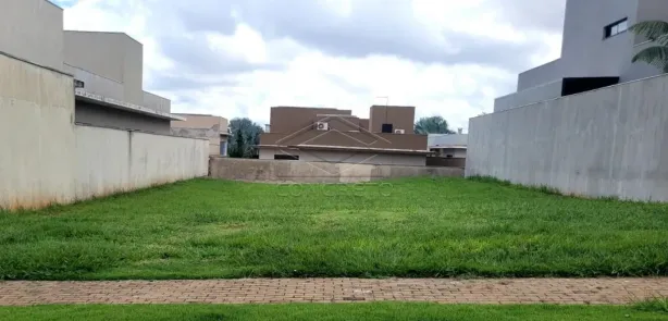 Lote/Terreno à venda, 528m² no Jardim Shangri-Lá, Bauru