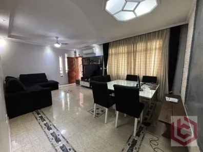 Casa com 3 Quartos à venda, 180m² no Marapé, Santos