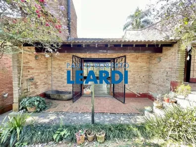 Casa de Condomínio com 3 Quartos à venda, 450m² no Vila Diva, Carapicuíba