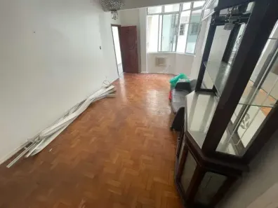 Apartamento com 2 Quartos à venda, 77m² no Copacabana, Rio de Janeiro