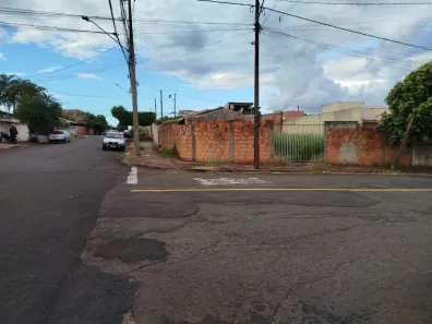 Lote/Terreno à venda, 234m² no Alto da Boa Vista, Londrina