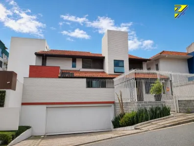 Imóvel Comercial com 6 Quartos para alugar, 445m² no Centro, Florianópolis
