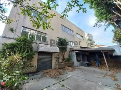 Galpão/Depósito/Armazém para alugar, 650m² no Vila Albano, São Paulo