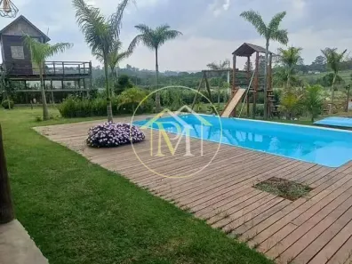 Fazenda/Sítio com 5 Quartos à venda, 10m² no Puris, Ibiúna