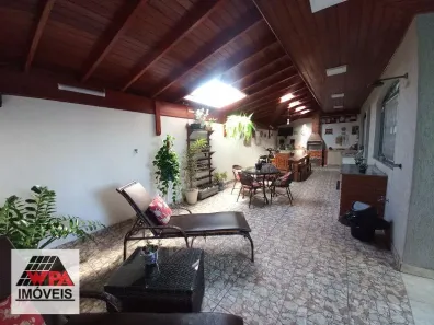 Casa com 3 Quartos à venda, 308m² no Antônio Zanaga II, Americana