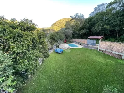 Fazenda/Sítio com 1 Quarto à venda, 750m² no , Carlos Barbosa