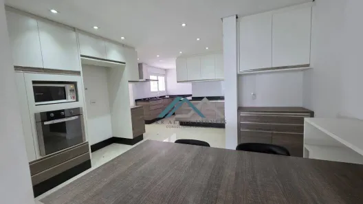 Apartamento com 4 Quartos para alugar, 243m² no Alphaville Centro Industrial e Empresarial/Alphaville., Barueri