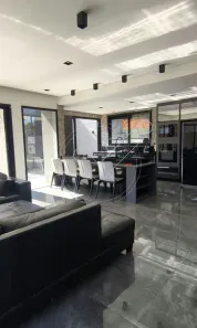 Casa de Condomínio com 4 Quartos à venda, 384m² no Itaqui, Itapevi