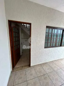 Casa com 2 Quartos para alugar, 210m² no Jardim Primavera, Mauá