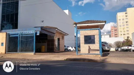 à venda, 800m² no Centro, Araraquara