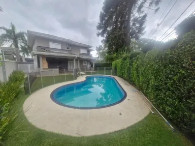 Casa de Condomínio com 4 Quartos para venda ou aluguel, 324m² no Pousada dos Bandeirantes, Carapicuíba