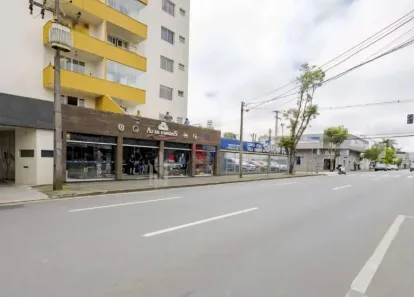 Imóvel Comercial à venda, 250m² no Centro, São José dos Pinhais