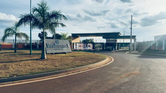 Lote/Terreno à venda, 250m² no Recreio dos Bandeirantes, Uberaba