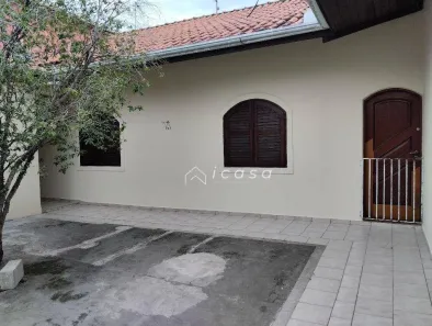 Casa com 4 Quartos à venda, 220m² no Vila Resende, Caçapava