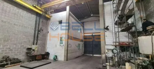 Galpão/Depósito/Armazém com 1 Quarto à venda, 453m² no Santa Terezinha, Santo André