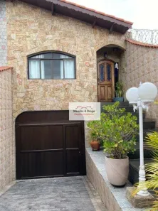 Sobrado com 3 Quartos à venda, 204m² no Vila Franci, São Paulo