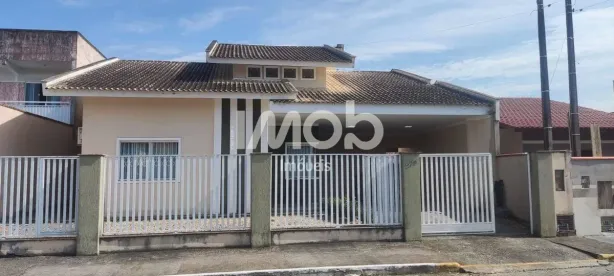 Casa com 3 Quartos à venda, 160m² no Bananal do Sul, Guaramirim
