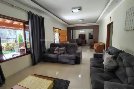 Fazenda/Sítio com 5 Quartos à venda, 342m² no Jardim Leonor, Itatiba