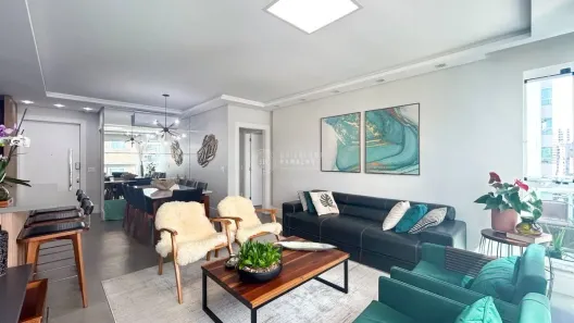 Apartamento com 3 Quartos à venda, 110m² no Centro, Balneário Camboriú