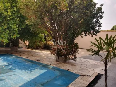 Casa com 3 Quartos à venda, 270m² no Tibery, Uberlândia