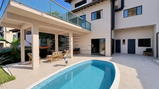 Casa com 7 Quartos à venda, 450m² no Coqueiros, Florianópolis