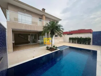 Casa de Condomínio com 5 Quartos à venda, 254m² no Centro, Peruíbe