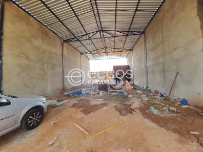 Imóvel Comercial com 1 Quarto à venda, 230m² no Tubalina, Uberlândia