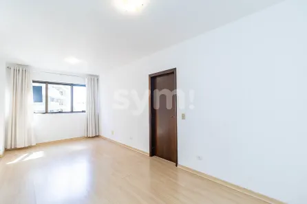 Apartamento com 2 Quartos para alugar, 70m² no Água Verde, Curitiba
