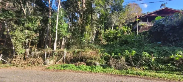 Lote/Terreno à venda, 801m² no Parque do Ingá, Teresópolis