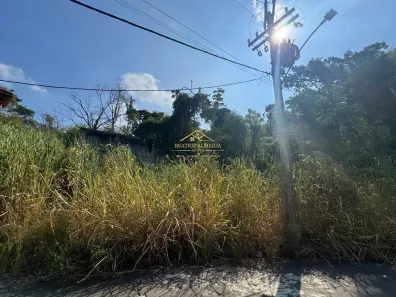 Lote/Terreno à venda, 937m² no Jacaroá, Maricá