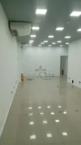 Prédio Comercial para alugar, 150m² no Centro, Jacareí