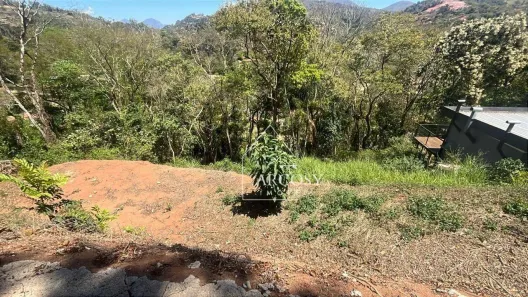 Lote/Terreno à venda, 1000m² no Itaipava, Petrópolis