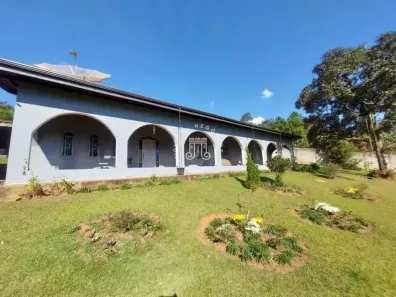 Fazenda/Sítio com 4 Quartos à venda, 300m² no Estância Figueira Branca, Campo Limpo Paulista