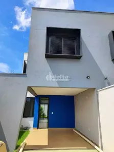 Casa com 2 Quartos à venda, 126m² no Aclimação, Uberlândia
