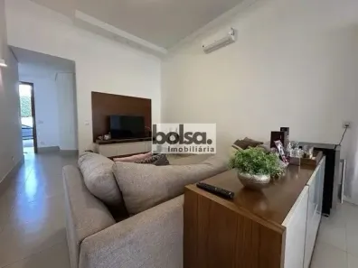 Casa de Condomínio com 3 Quartos para alugar, 213m² no Residencial Tivoli II, Bauru