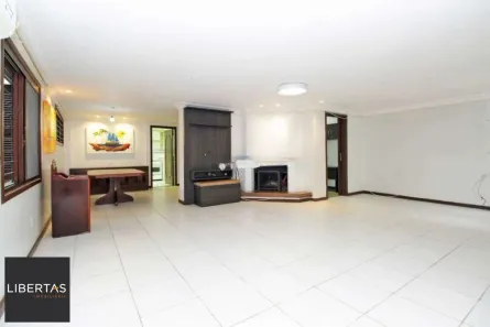 Casa de Condomínio com 3 Quartos para alugar, 390m² no Boa Vista, Porto Alegre