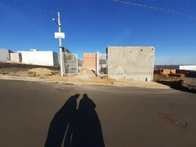 Lote/Terreno à venda, 200m² no Residencial Arcoville, São Carlos