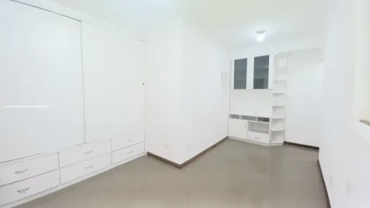 Casa com 4 Quartos à venda, 192m² no Jardim Iguaçu, Nova Iguaçu