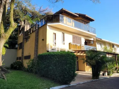 Casa com 4 Quartos à venda, 400m² no Cavalhada, Porto Alegre
