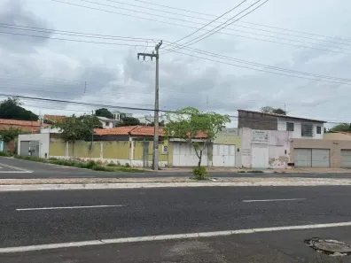 Imóvel Comercial com 4 Quartos à venda, 140m² no Ilhotas, Teresina