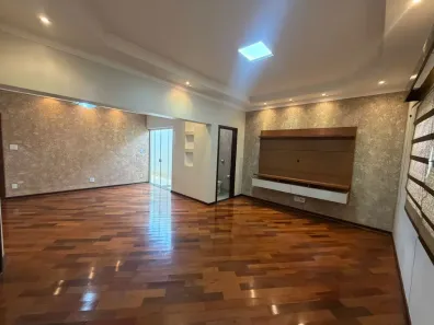 Casa com 3 Quartos para alugar, 200m² no Santo Agostinho, Franca
