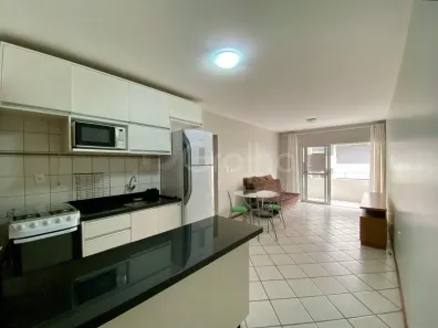 Apartamento com 2 Quartos à venda, 69m² no Carvoeira, Florianópolis