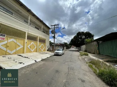 Casa com 3 Quartos para alugar, 180m² no Jardim Guanabara, Goiânia