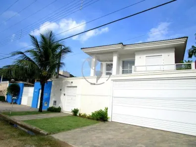 Casa com 4 Quartos à venda, 300m² no Balneário Praia do Pernambuco, Guarujá