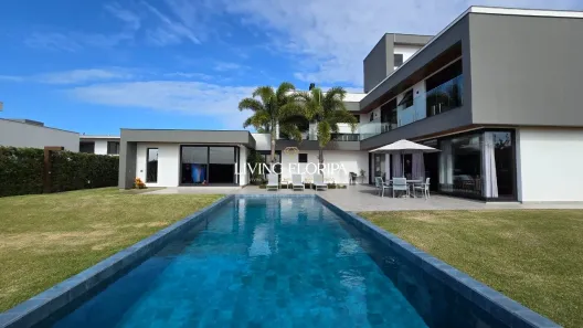 Casa de Condomínio com 4 Quartos à venda, 459m² no Rio Tavares, Florianópolis