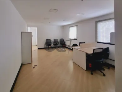 Sala Comercial para alugar, 124m² no Indianópolis, São Paulo