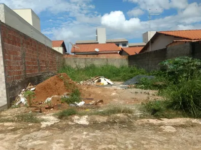Lote/Terreno à venda, 300m² no Jardim Oriente, Valparaíso de Goiás