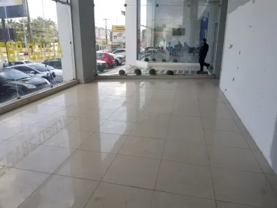 Ponto Comercial para alugar, 300m² no Centro, Lauro de Freitas