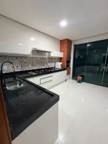Sobrado com 3 Quartos à venda, 190m² no Parque Brasília, Anápolis