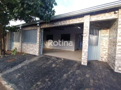 Casa com 4 Quartos para alugar, 200m² no Segismundo Pereira, Uberlândia